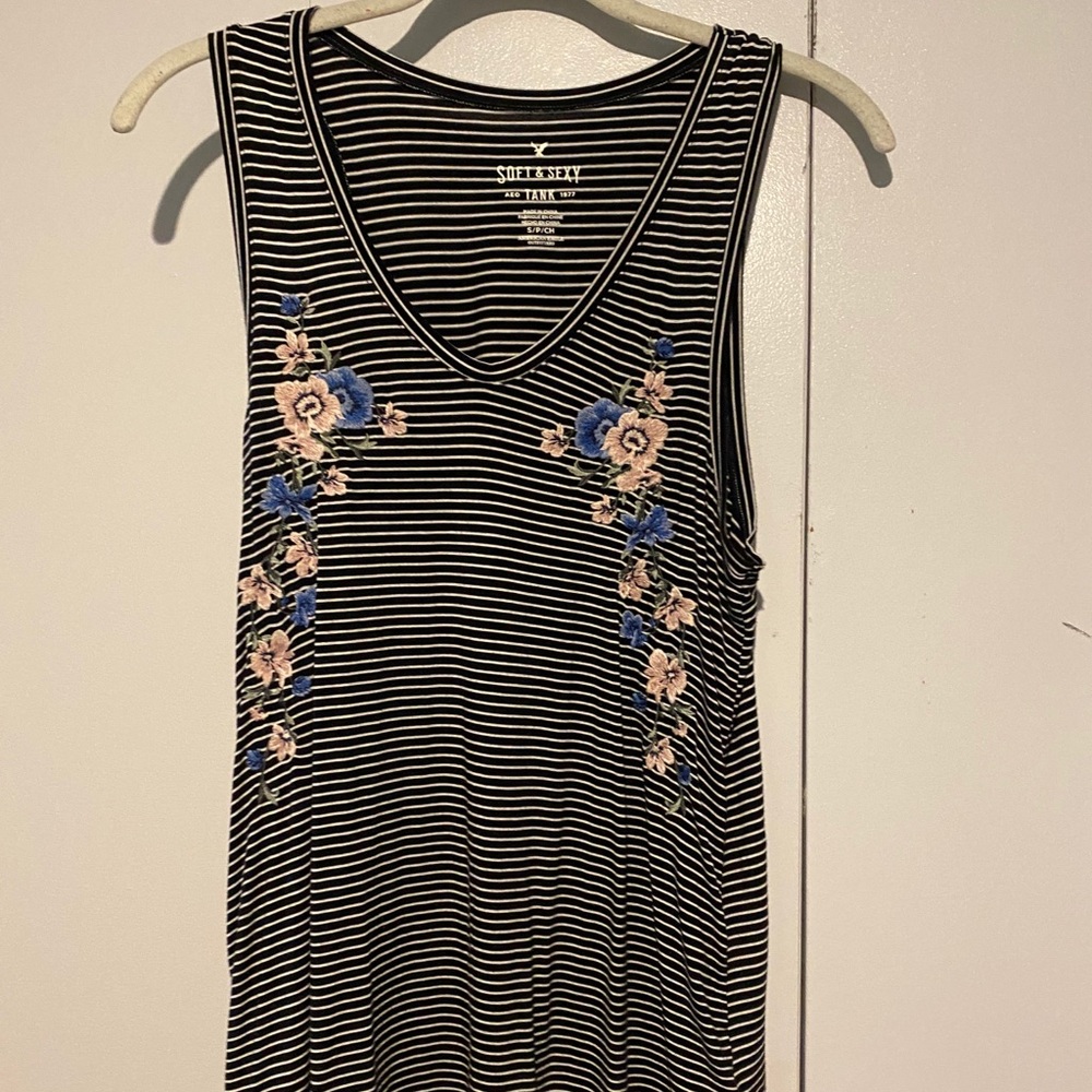 American Eagle tank top